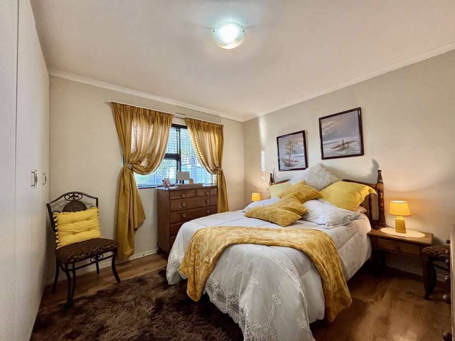 3 Bedroom Property for Sale in Loucharmante Western Cape